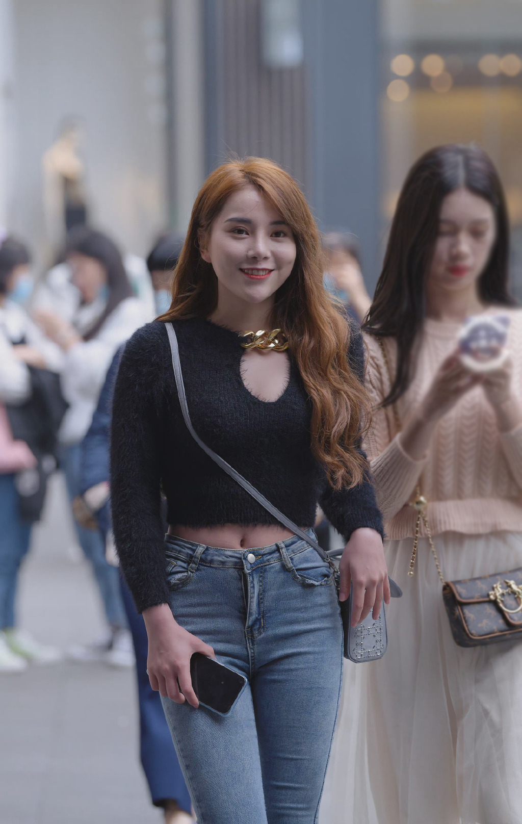 羊绒衫保暖内搭推荐,羊绒衫洋气上档次减龄