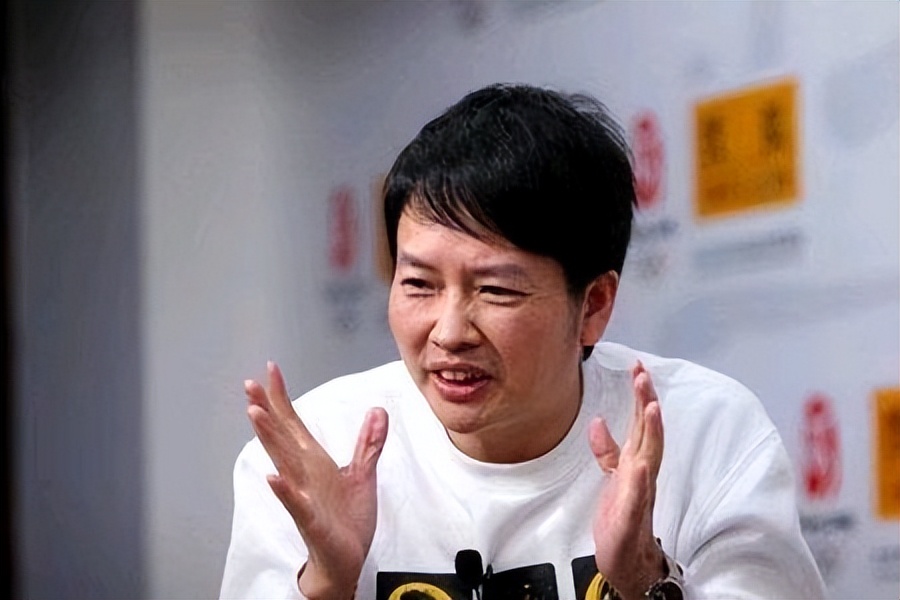 敬佩！著名作家：炒股以小博大才能赚到钱，输家总是以大博小