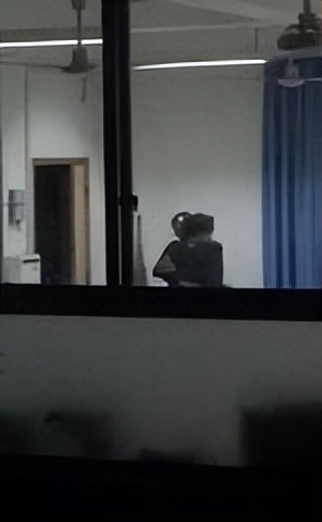 缇庨櫌瀛︾敓浣滀笟,缇庨櫌瀛︾敓鍦伴搧鐖