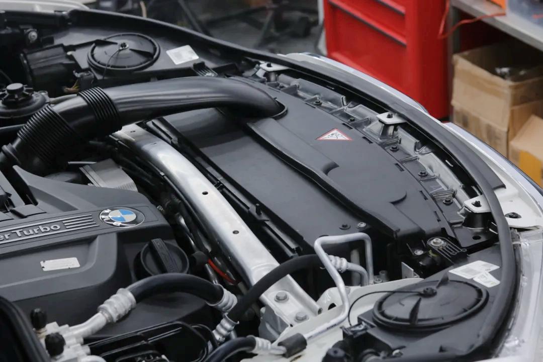 宝马x5翻新全过程,宝马x5老车翻新重庆渝北