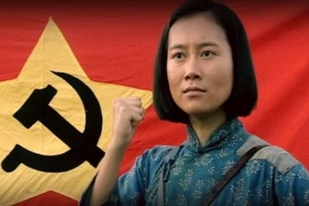 舍不得红唇眼线假睫毛，就别演女兵，这6位女星扮相才叫尊重观众