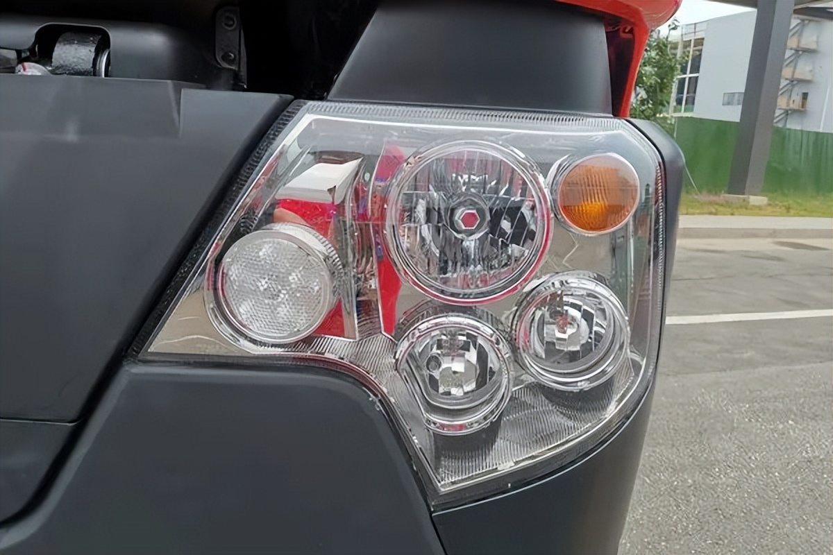 中国重汽豪沃t7车型尺寸,豪沃tx7最新版6.8米卡车