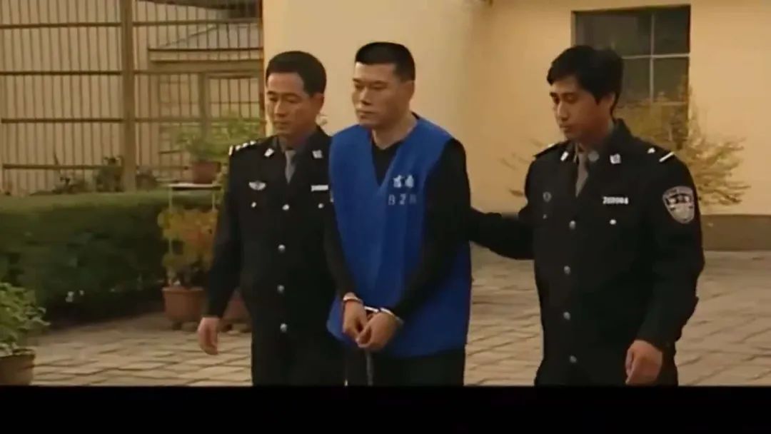 同样是反派王志飞,同样是演反派