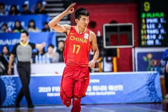 男篮亚洲杯黎巴嫩队周琦集锦,男篮亚洲杯赛况中国vs黎巴嫩周琦