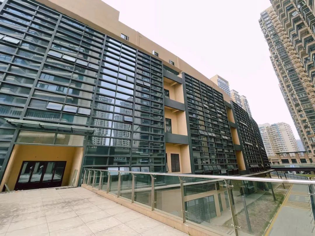 万达广场明秀,明秀万达什么时候才开业