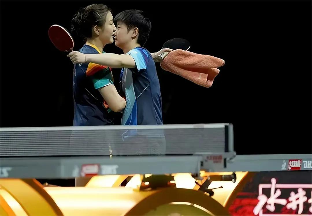 孙颖莎收获生涯首个世界第一,孙颖莎第一次夺冠的比赛