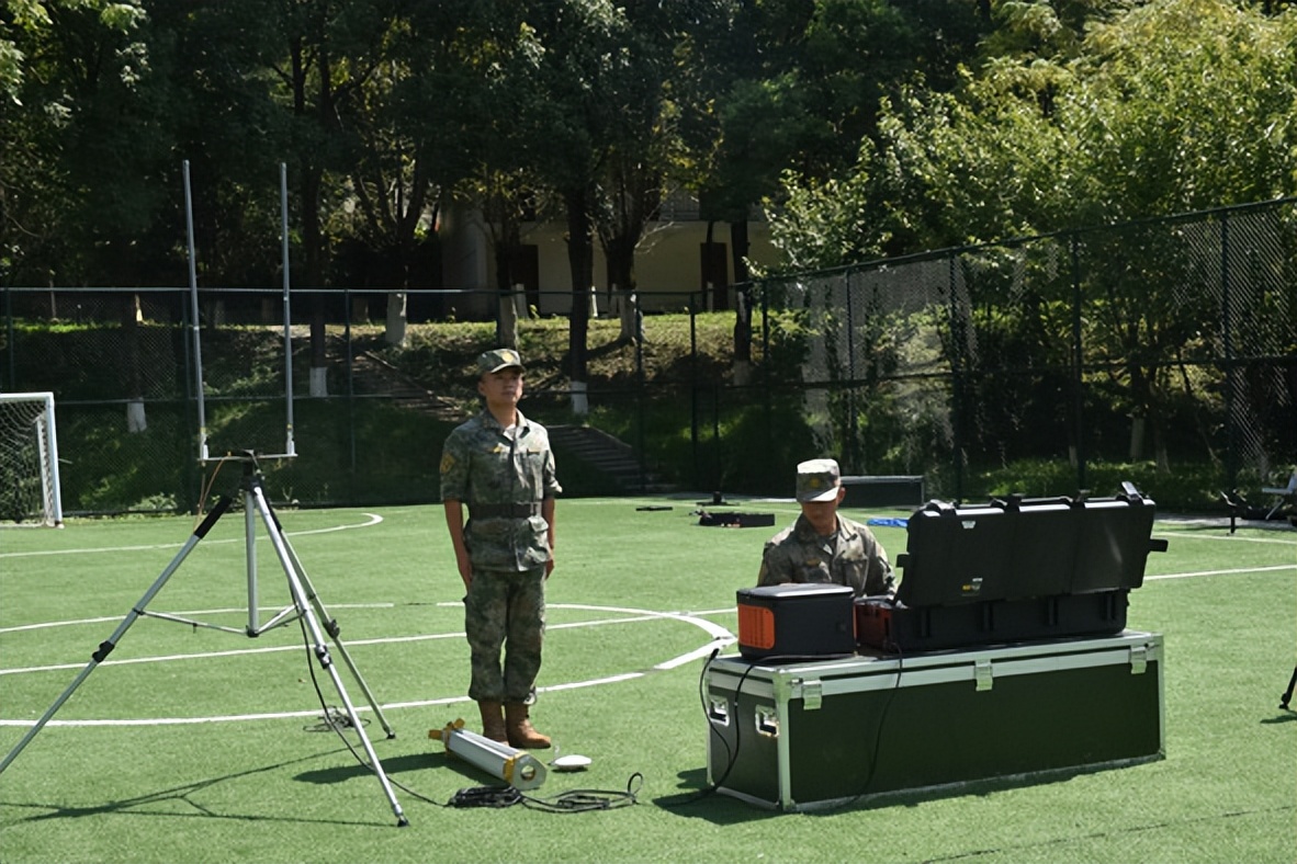 请让我们继续战斗,再一次继续战斗