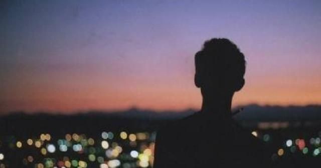 长白班包吃住电子厂深圳,深圳横岗电子厂包吃住吗