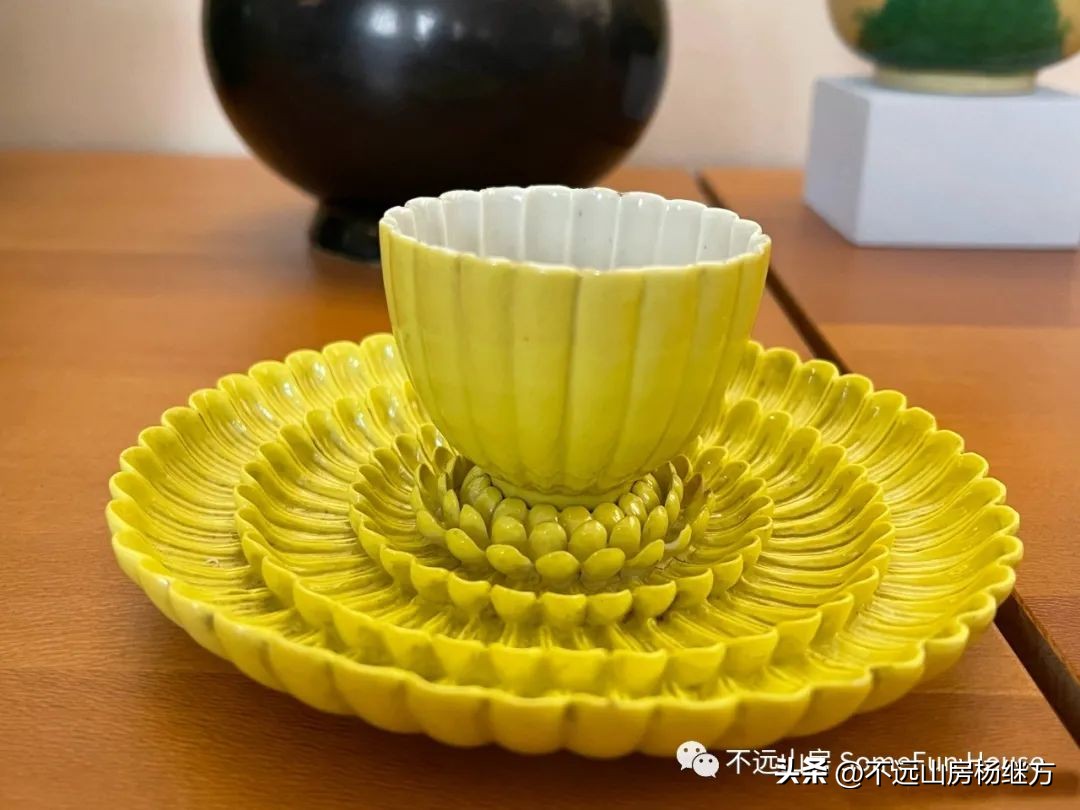 雍正乳白釉瓷器 (雍正年代青釉瓷器)