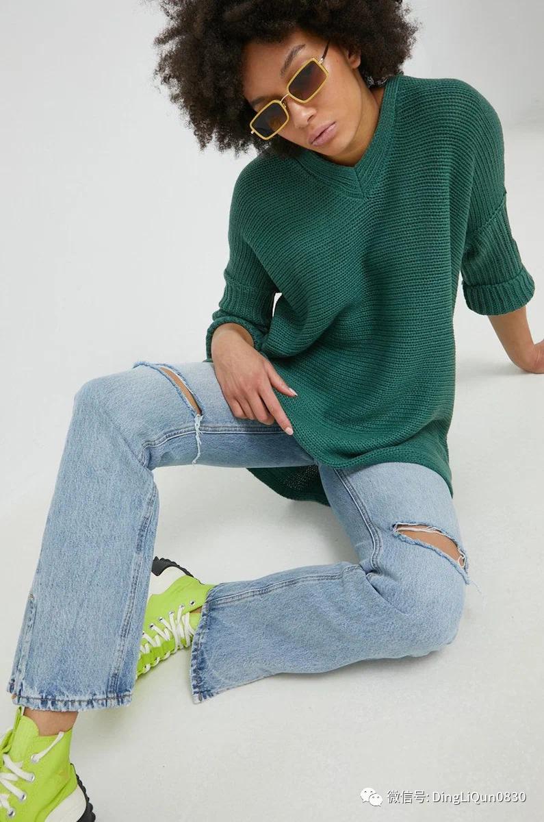 韩版针织毛衣图文,波兰在线商店的9款针织新奇毛衣