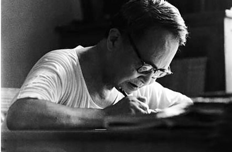 凭初中学历54岁保安写出40万字小说，被选入“中国当地文学库”！