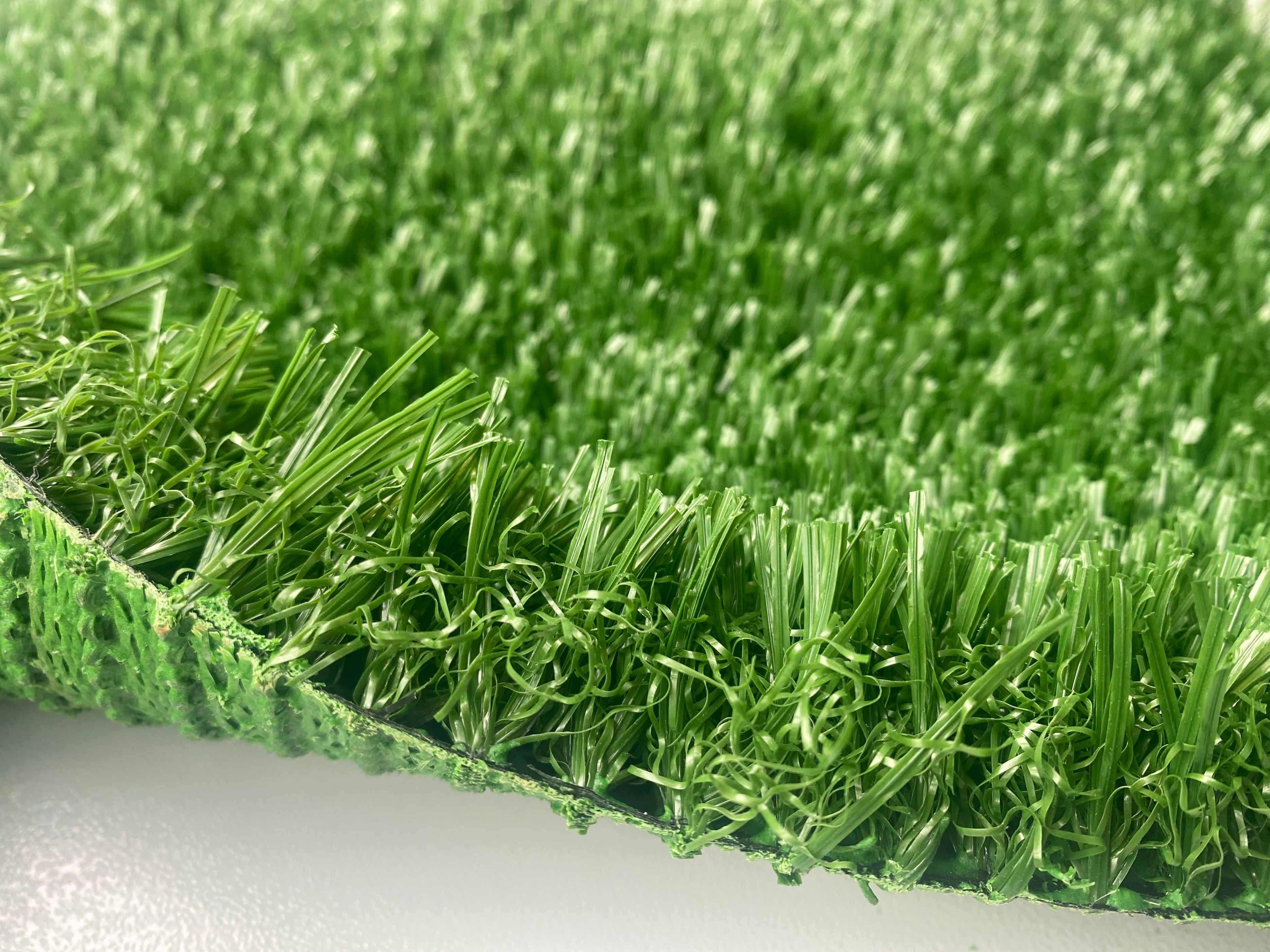 足球场自然草皮多少钱,足球场假草坪价格