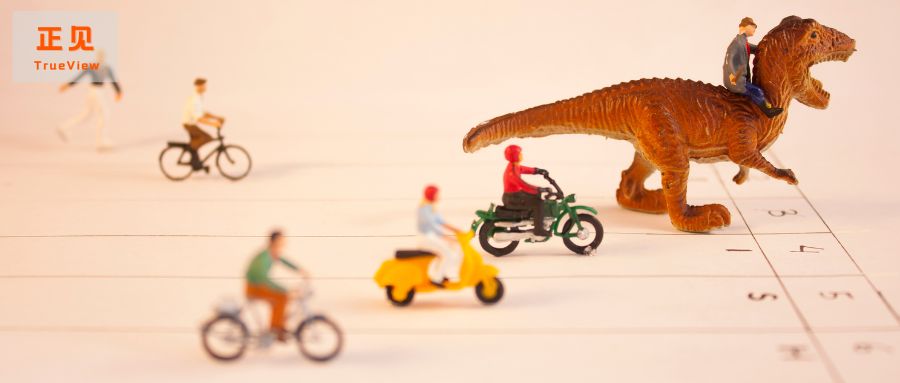 押注大模型：协同办公打响“卡位战”