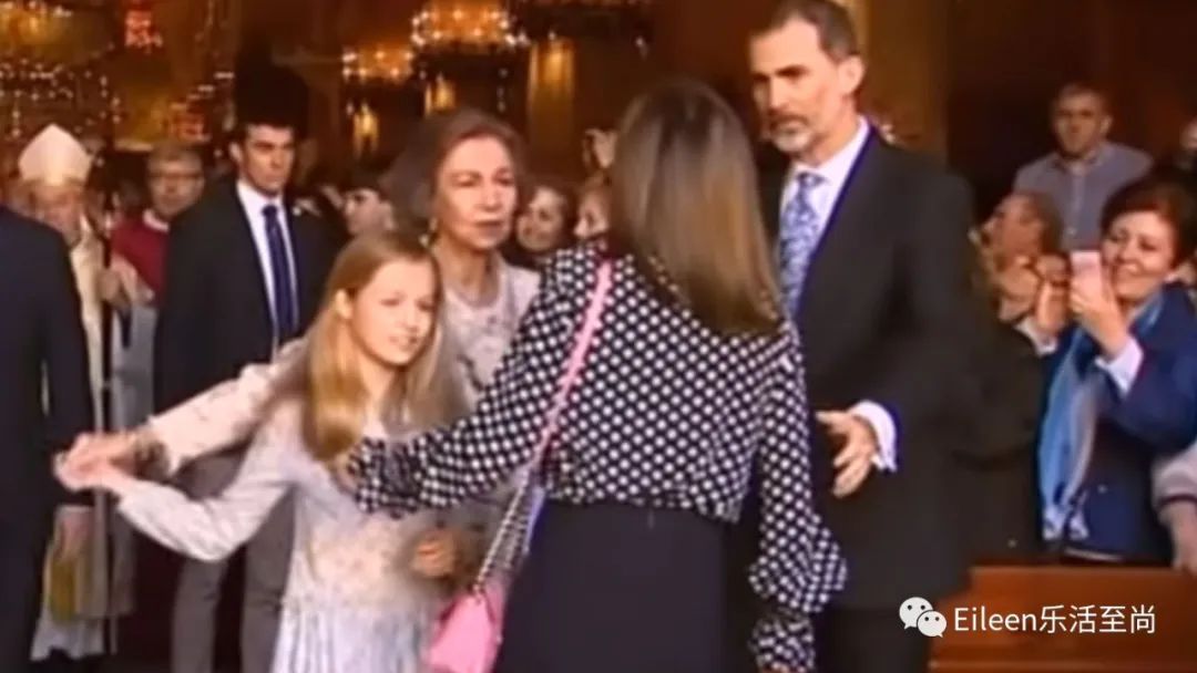 造谣儿子出轨？王室婆媳多年宫斗竟生出这么多瓜？