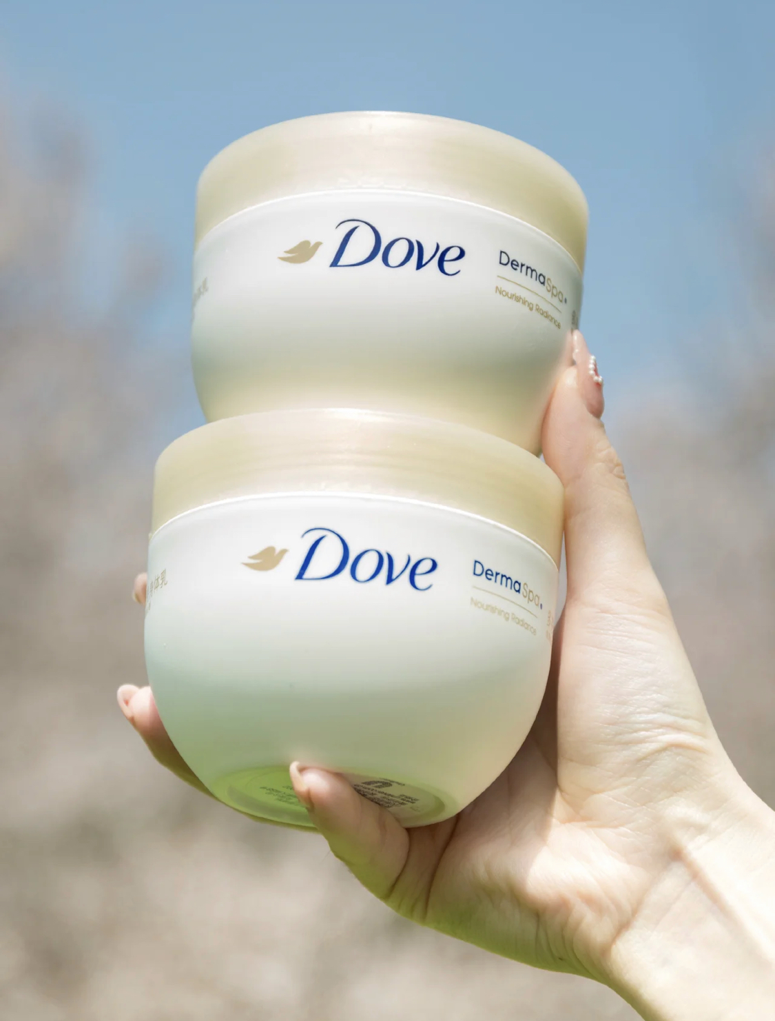 平价大桶美白身体乳推荐自带体香,又到了买护肤品的季节了