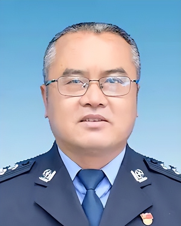 太永红：白衣秉仁心大爱铸警魂