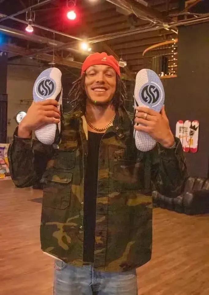 nba球员中国代言汇总,第一个代言中国品牌的nba球员是谁