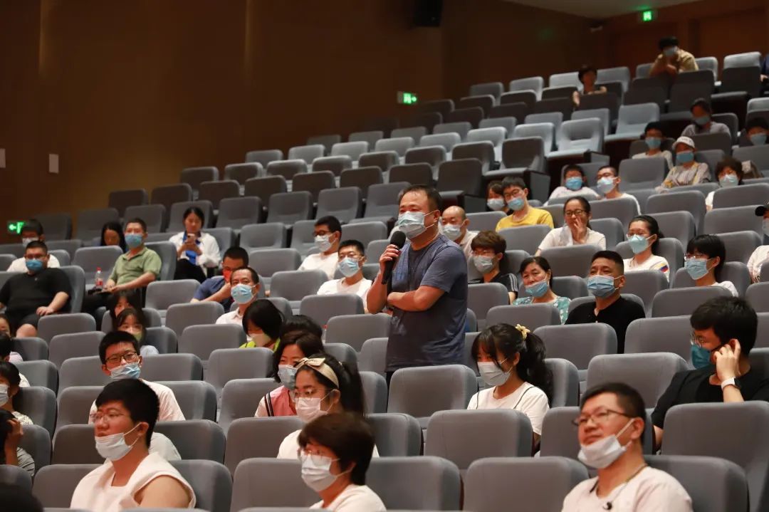 高考战神出场,高考战神复读生