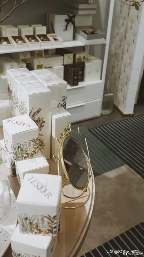 宝石山底下,宝石山下香水店