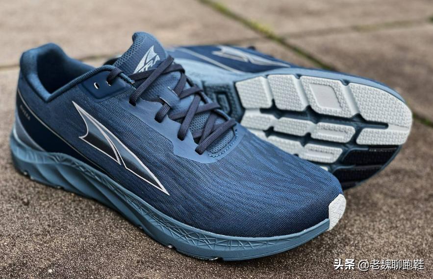 哪款国产跑鞋比较好,国产跑鞋到底哪家更值得入手