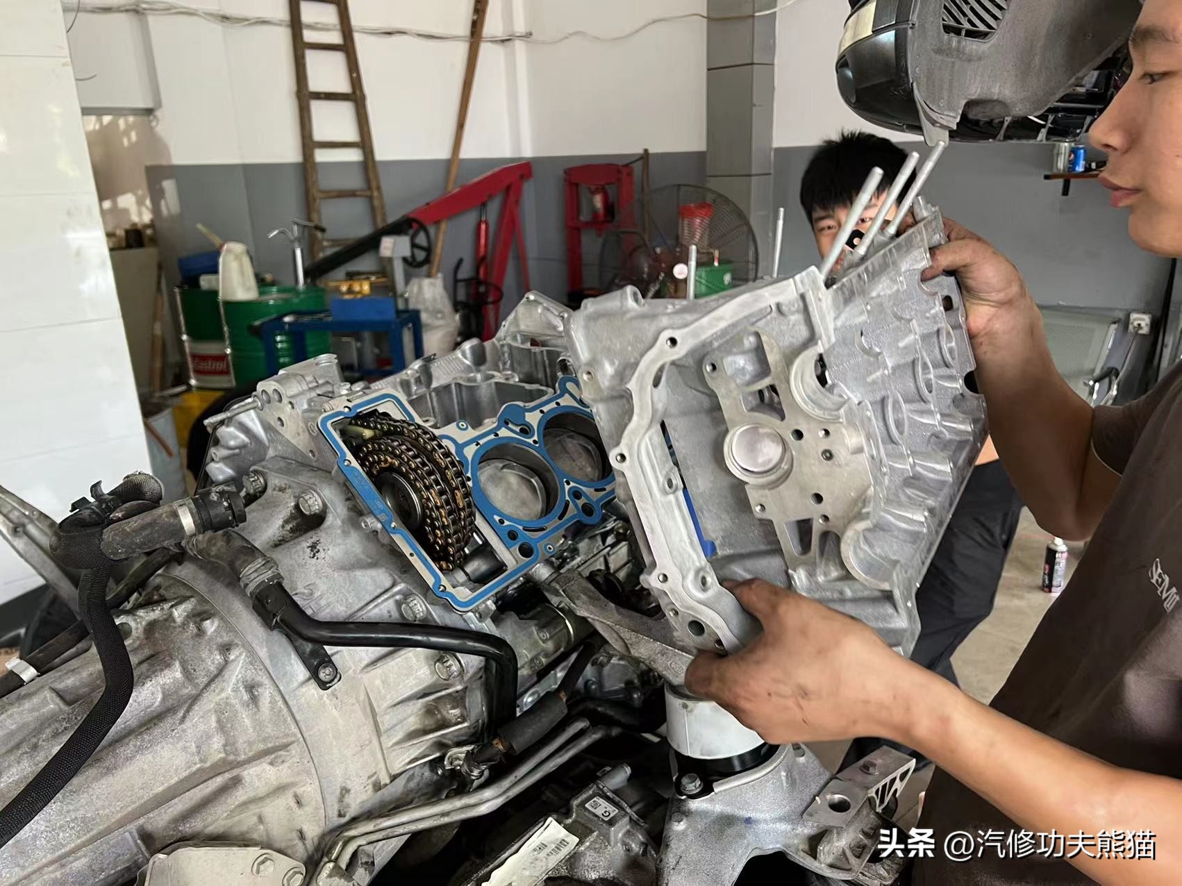 不坑穷人的好车视频,19款奥迪q73.0t烧机油大修全过程