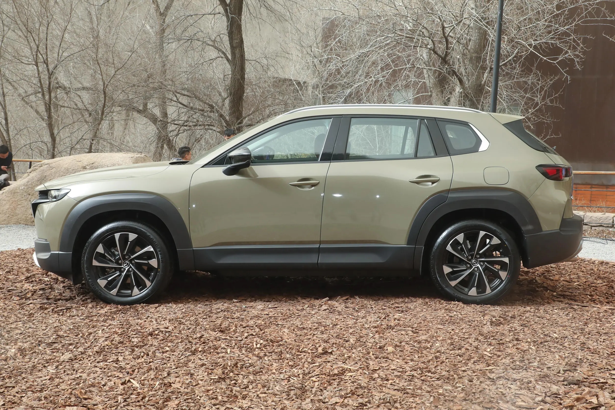 长安全新mazdacx-50,mazdacx-50suv红色