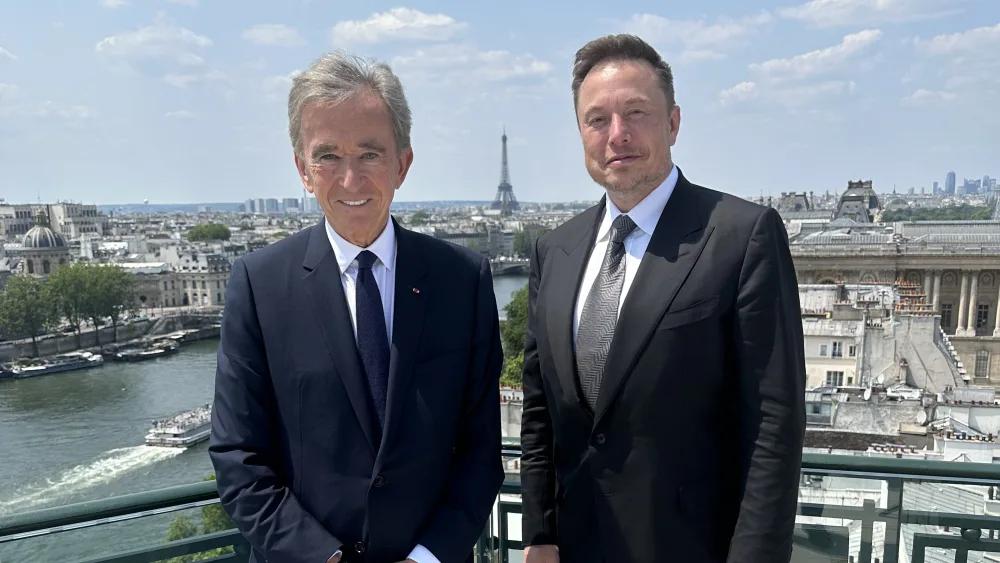 LV四少27岁女友曝光，吊打太子妃