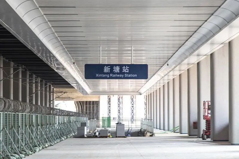 历史性一刻11点,广州东部交通枢纽新塘站最新视频