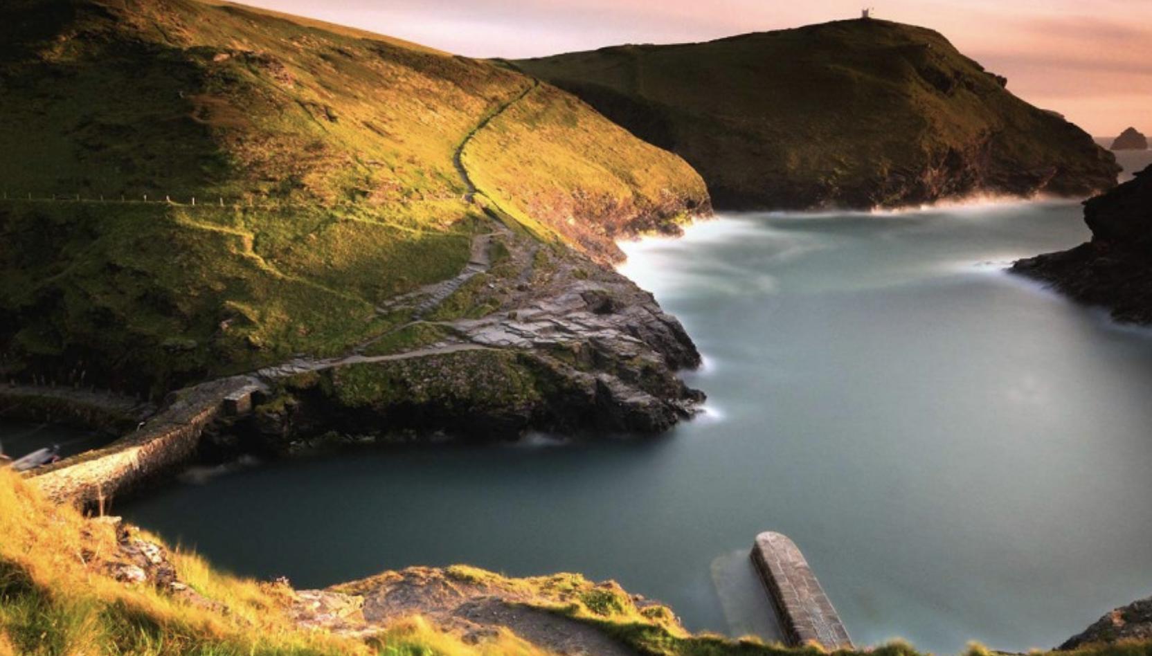 低调有能力甘于平凡的星座不炫耀,内心坦荡对人很少有防备心的星座