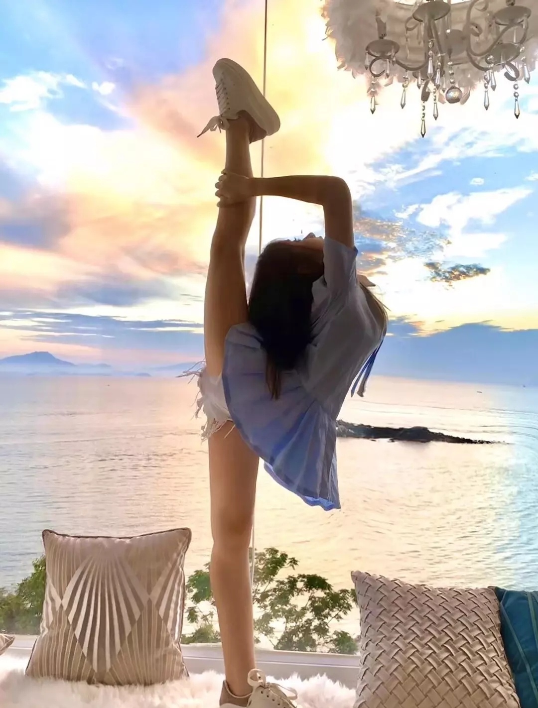 母亲吃药，我变成石女，母亲逼婚，我成为商品