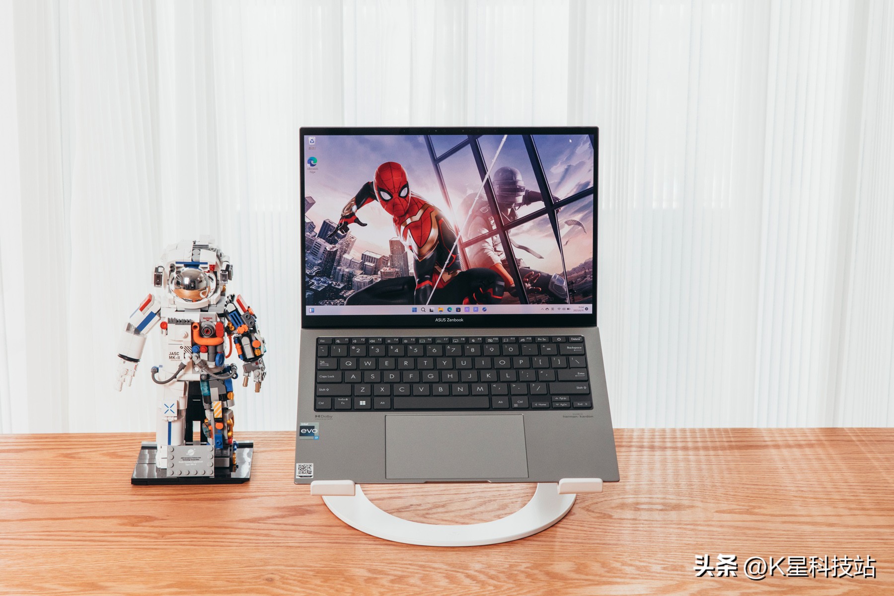 华硕灵耀x13轻薄本单手开合,华硕灵耀13深度评测