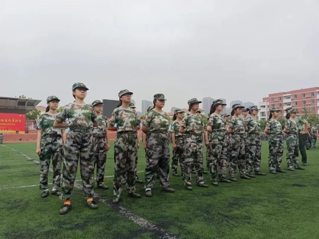 郑州高中学校军训,郑州市各高中军训