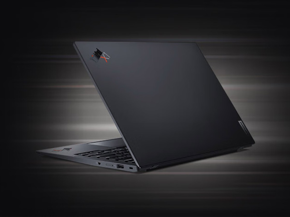 联想thinkpadx1carbon2017,thinkpad万元笔记本办公推荐