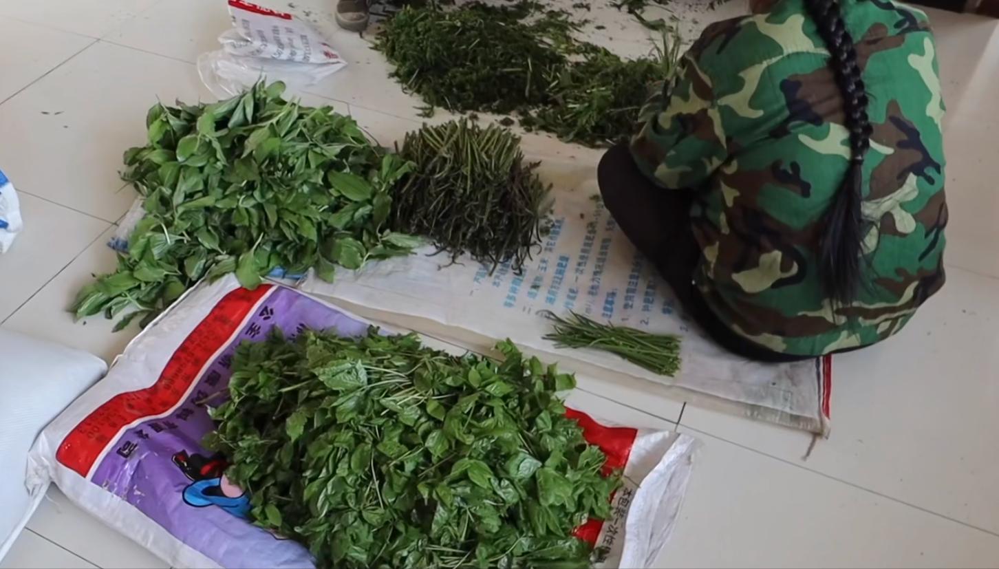 来哈尔滨没吃过花钱的烧烤,来哈尔滨带什么特产回去