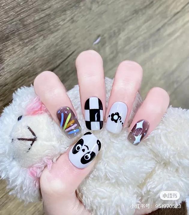 情人节送冰墩墩合适吗,冰墩墩情人节限定