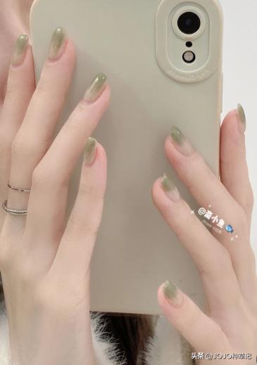 适合春秋的十款美甲有你喜欢的么,2022新年美甲总有一款适合你