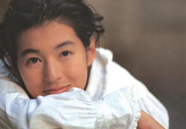 铃木保奈美54岁,铃木保奈美个人简介