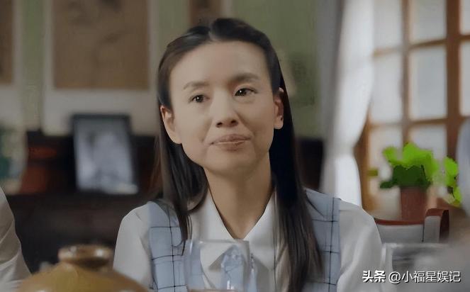 长相苦命相五位女星,天生富贵相的十位女星