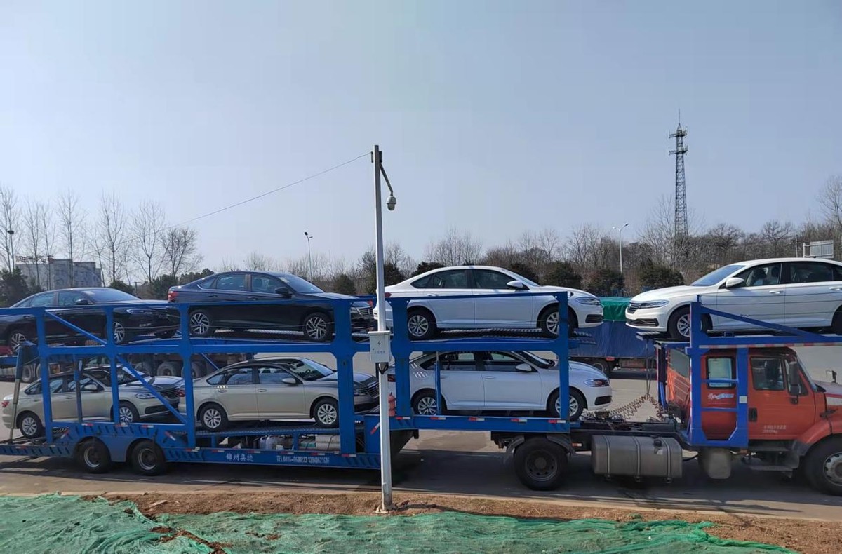 轿车托运700公里费用,汽车托运2000公里报价