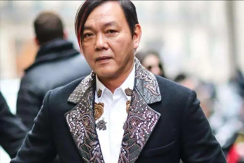 澳门又出现一个赌王，一口气买30台劳斯莱斯，还娶外国模特为妻