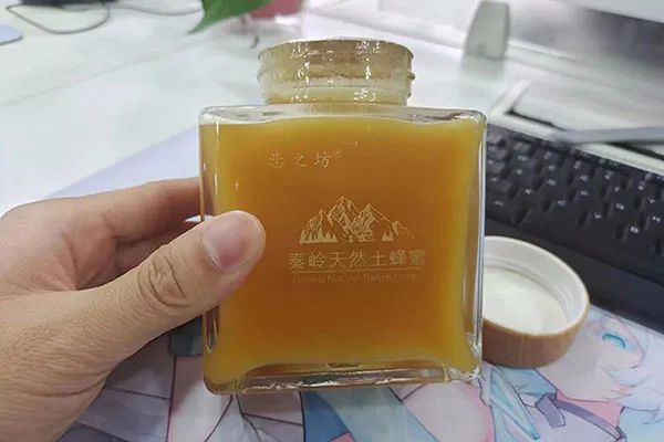 怎样用火烧鉴定蜂蜜真假,鉴定蜂蜜真假直播间