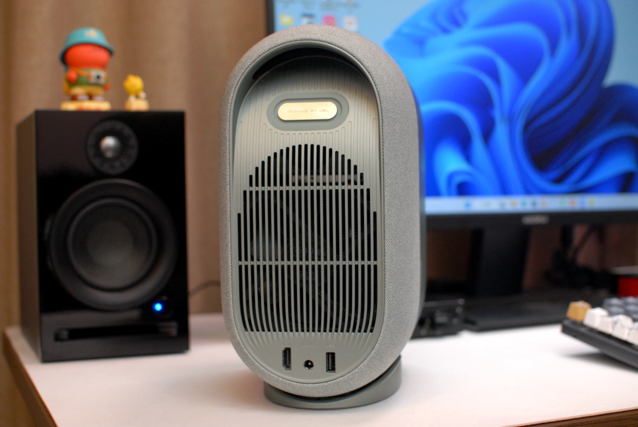 千元极米投影仪,千元极米坚果投影仪