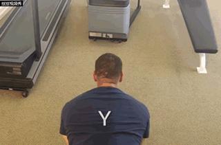 肩膀总是处于紧张状态怎么治疗,跑步肩膀僵硬怎么放松