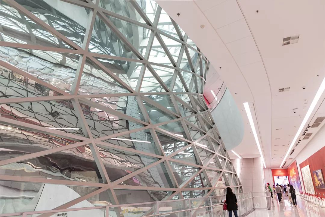 深圳地铁能直达的免费景点宝安区,深圳地铁直达免费玩的海滩