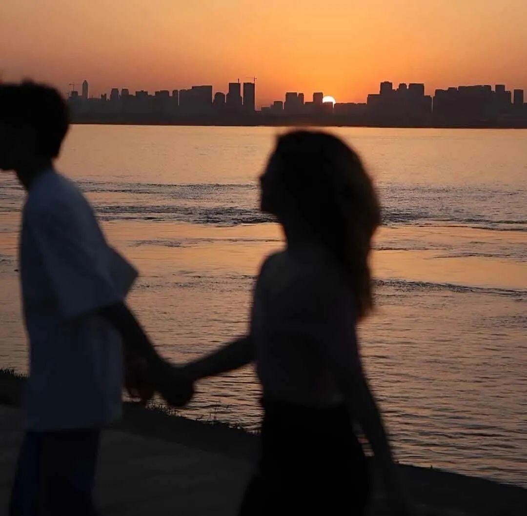 情侣60天文案短句干净,情侣恋爱一百天文案短句干净温柔