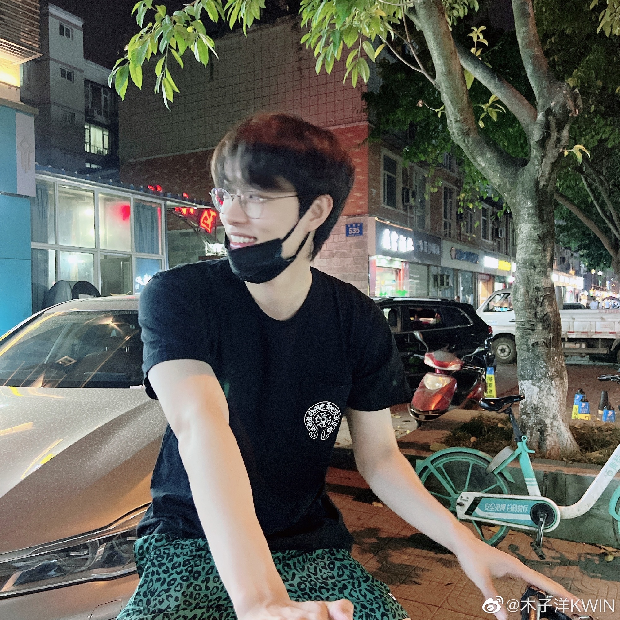 学生时代的暗恋真实场面,学生时代暗恋其实挺明显的