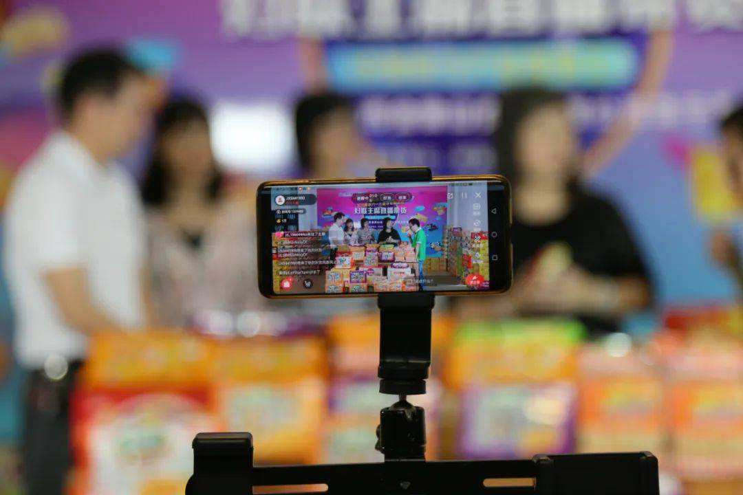 故事：从困境中逆袭，可以看看新东方