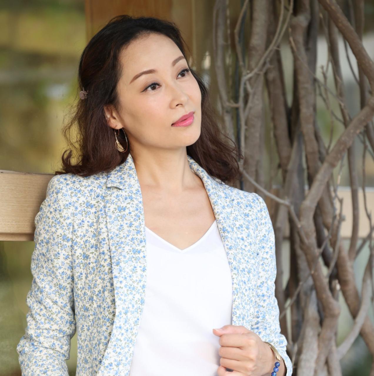 杨怡姐姐个人资料,杨怡两姐妹婚姻