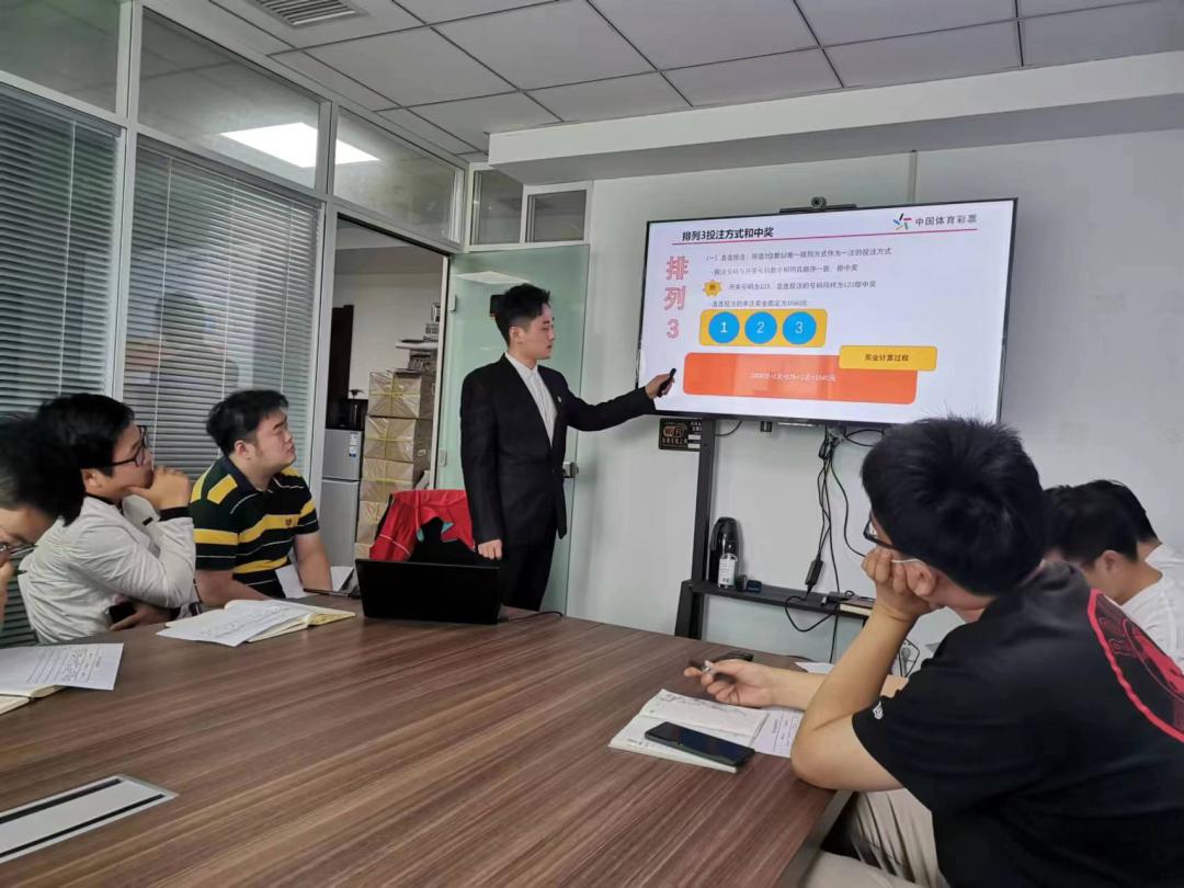 瑗垮畨浣撹偛缁煎悎棣嗕笁瀵逛笁绡悆姣旇禌,瑗垮畨浣撳僵涓夌珯