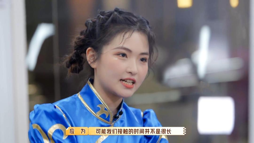 何炅现场科普职场黑话,何炅面对职场